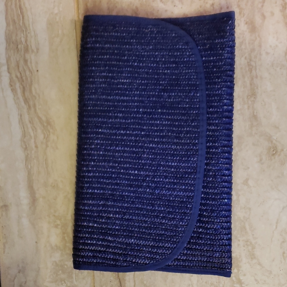 Straw Clutch